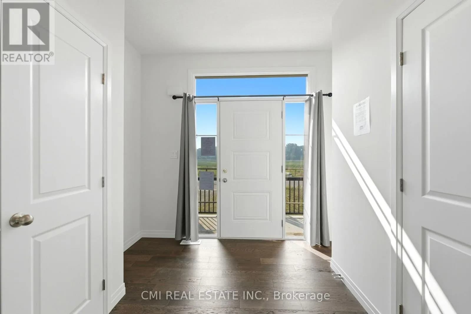 128 DEMPSEY DRIVE — photo 3 of 42
