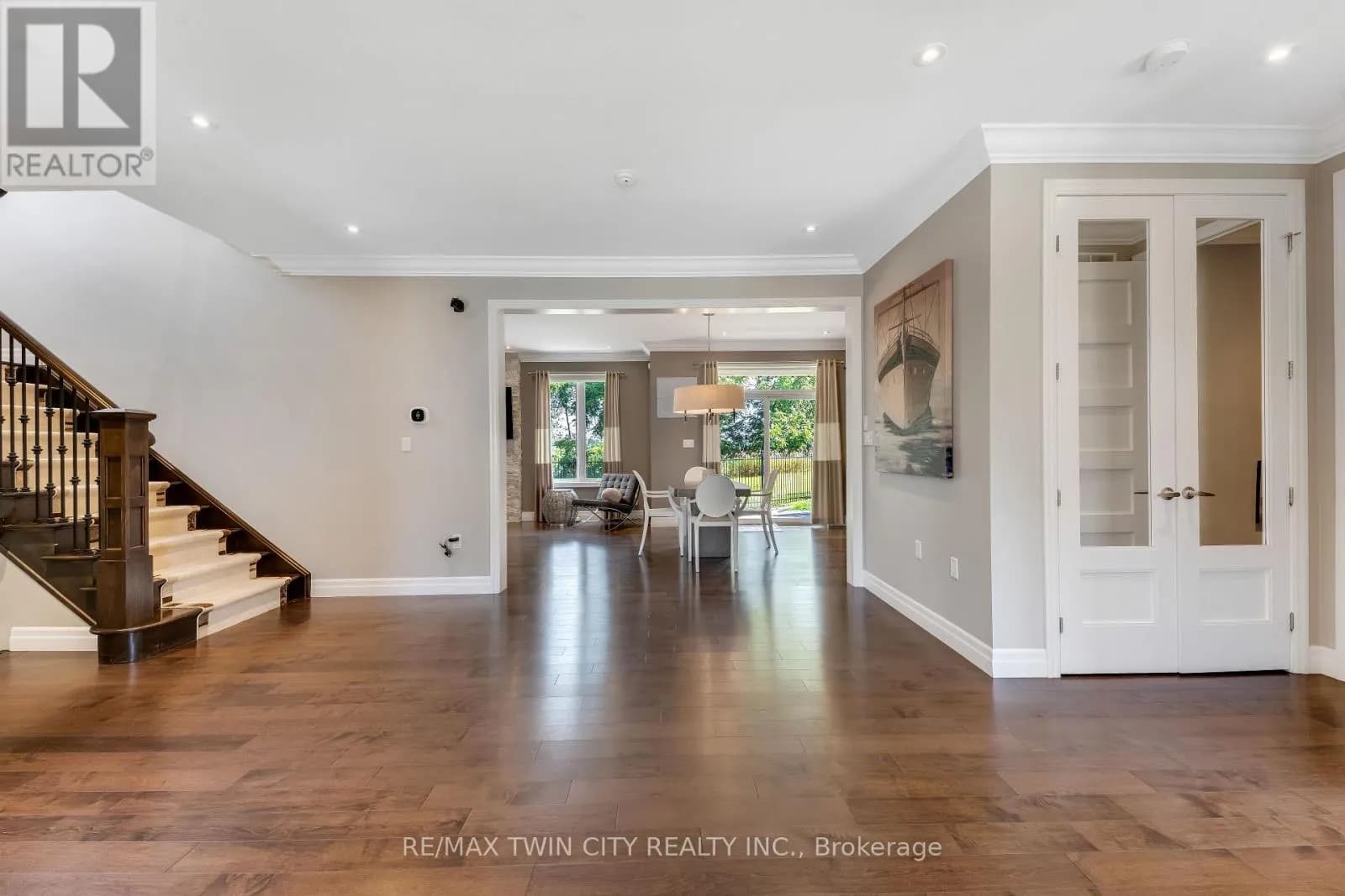 3 - 258 EDGEWATER CRESCENT — photo 3 of 50