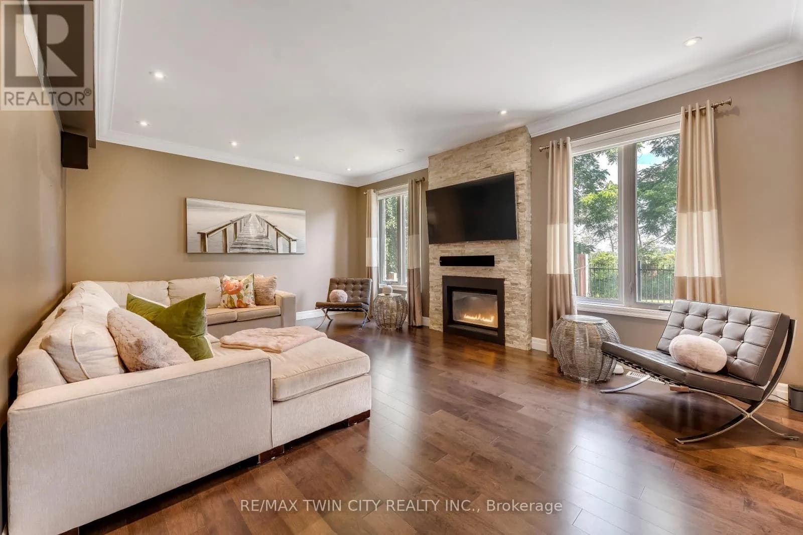 3 - 258 EDGEWATER CRESCENT — photo 4 of 50