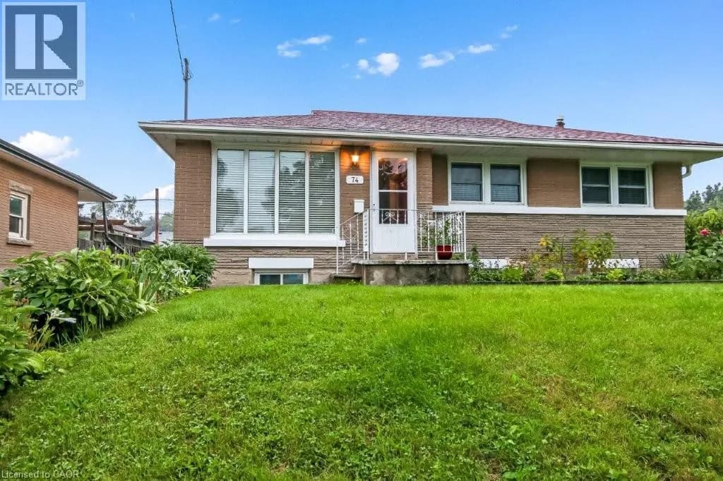 74 SCRIMGER Avenue — photo 2 of 29