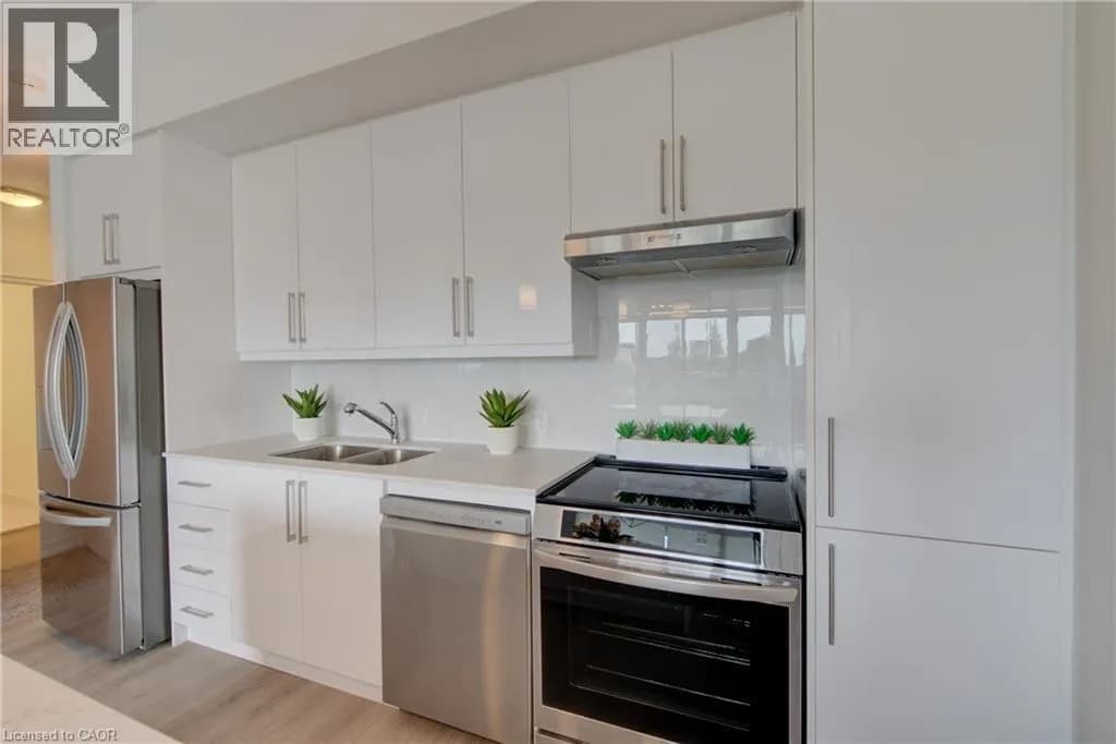 191 KING Street S Unit# 607 — photo 5 of 50