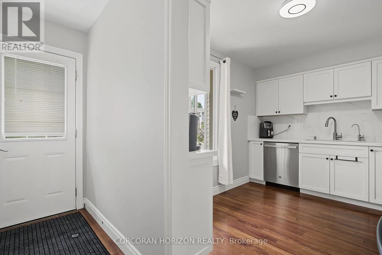 1 - 15 GREEN VALLEY DRIVE — photo 5 of 50