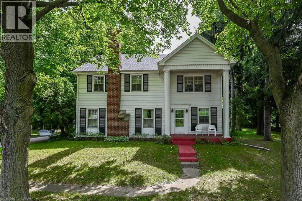 48 GARNER Road W — photo 1 of 44