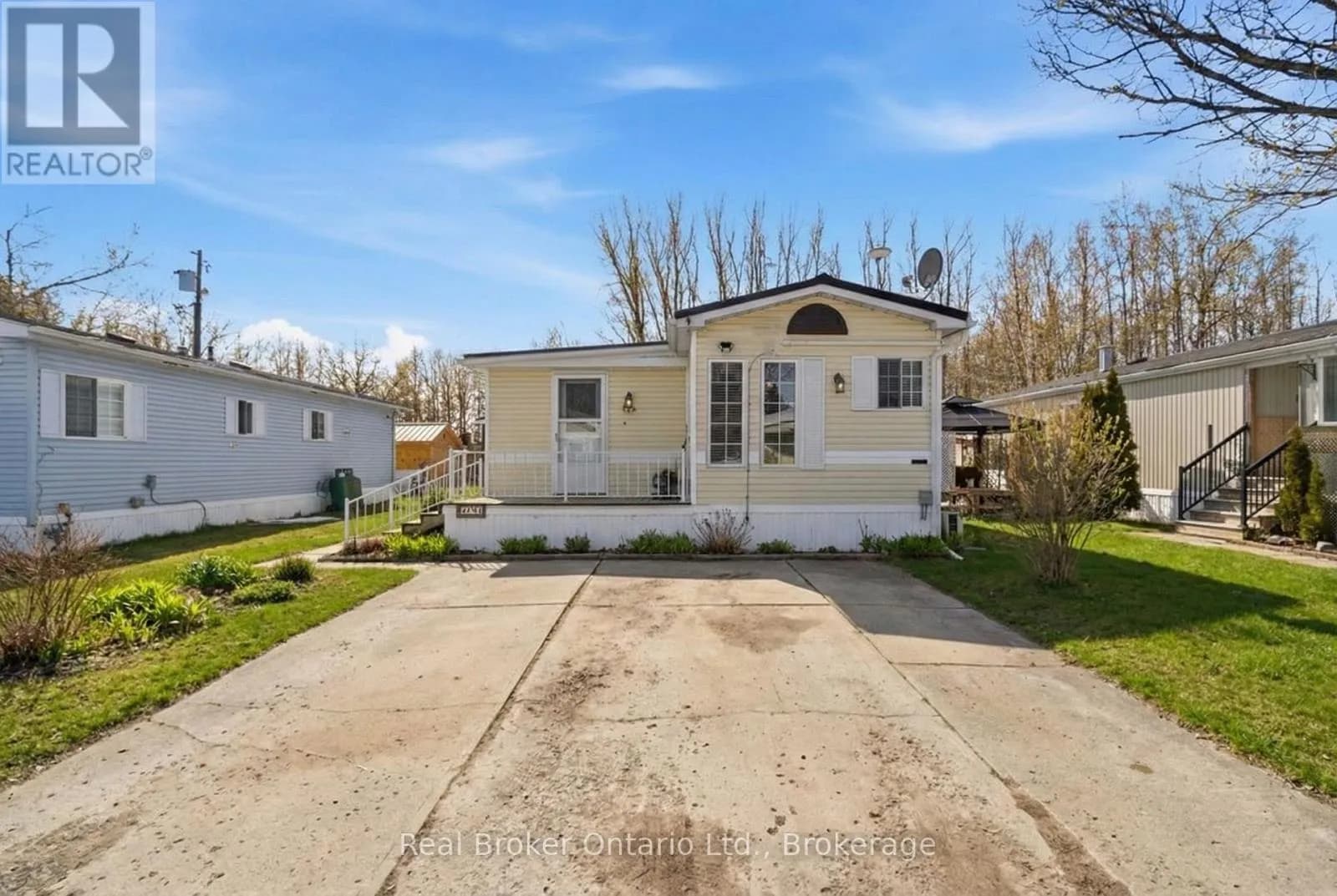428 PINE PASS — photo 1 of 49