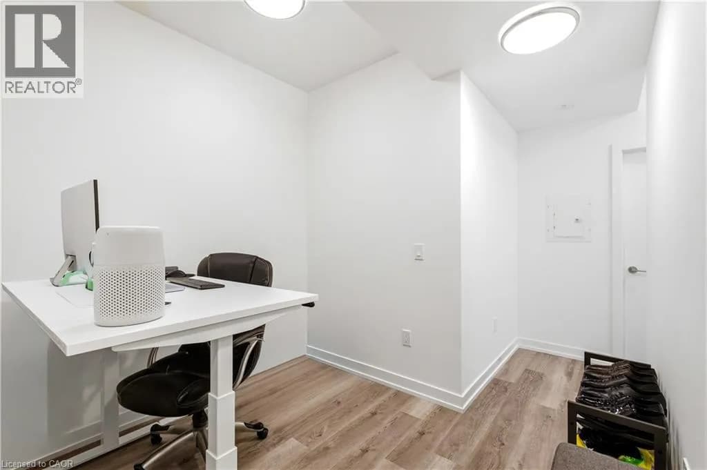 5 WELLINGTON Street S Unit# 1011 — photo 4 of 50