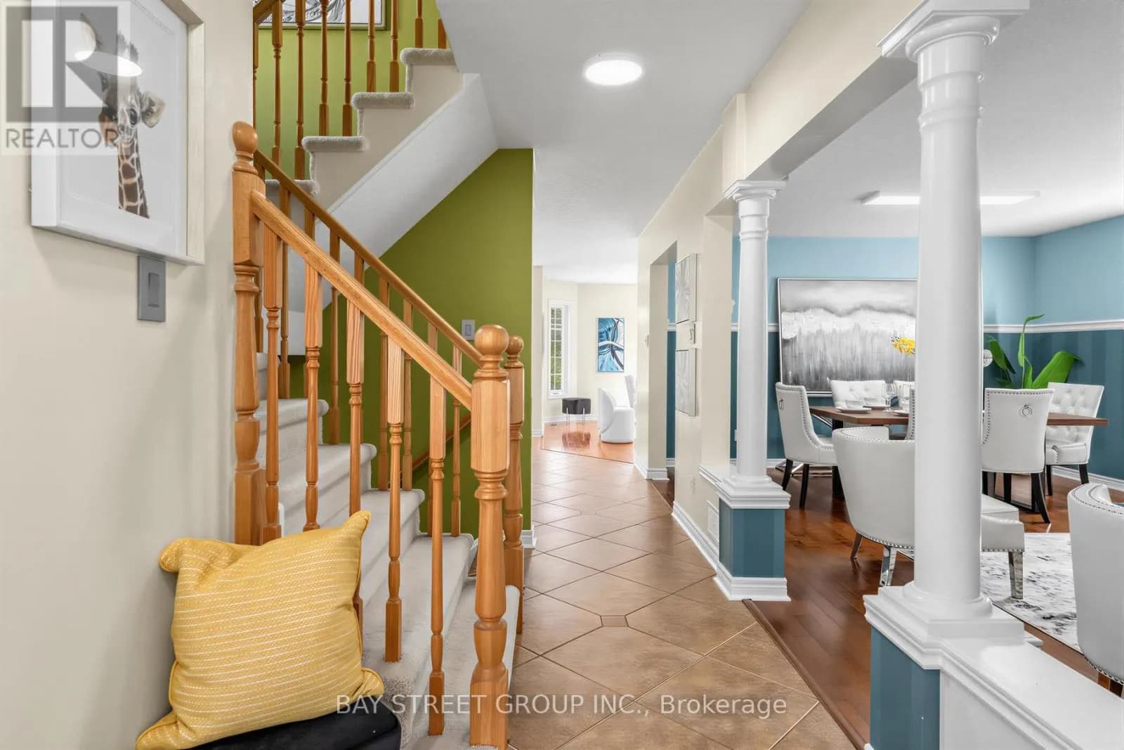 63 DUBRICK CRESCENT — photo 3 of 50