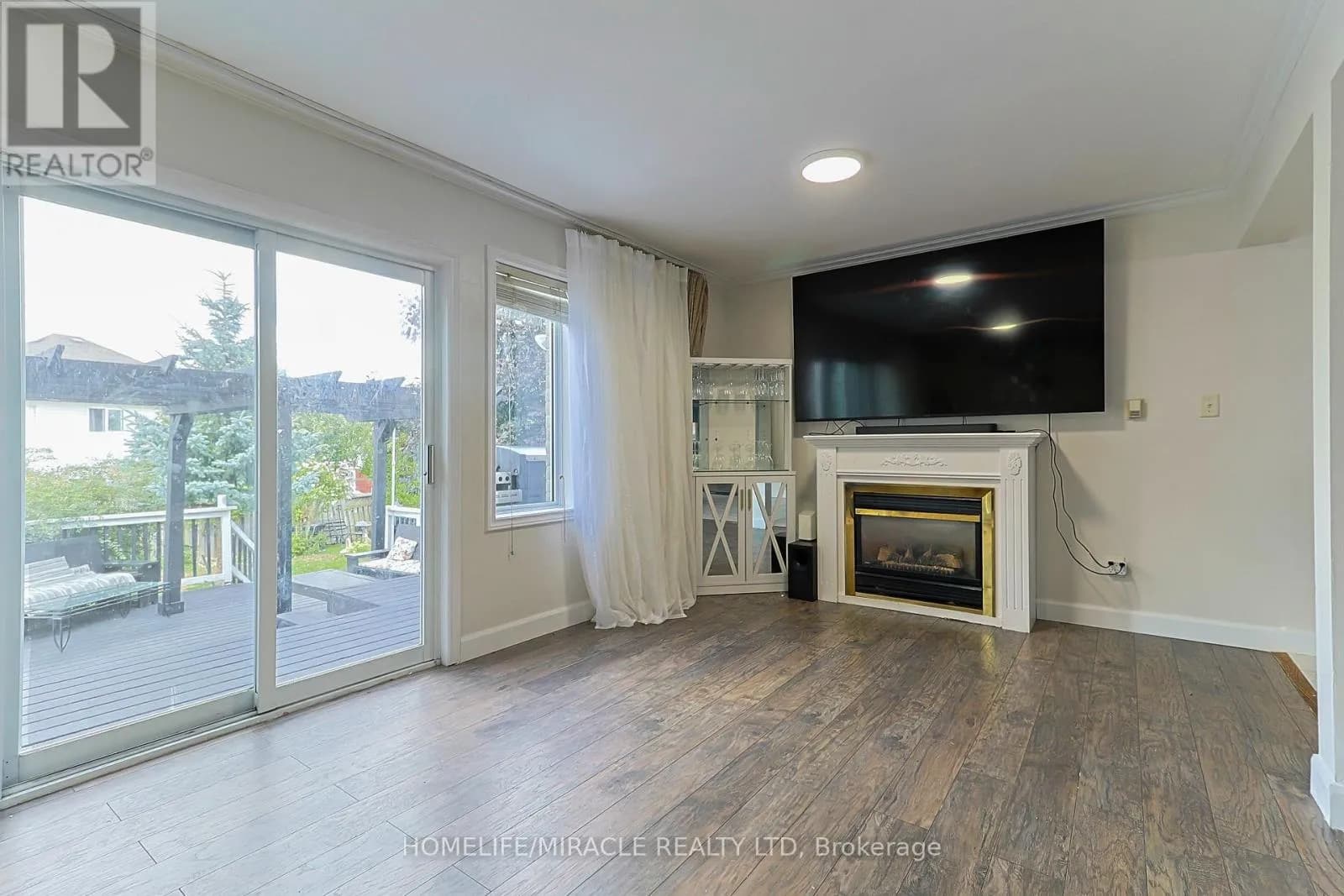 46 HEATHERWOOD PLACE — photo 4 of 40