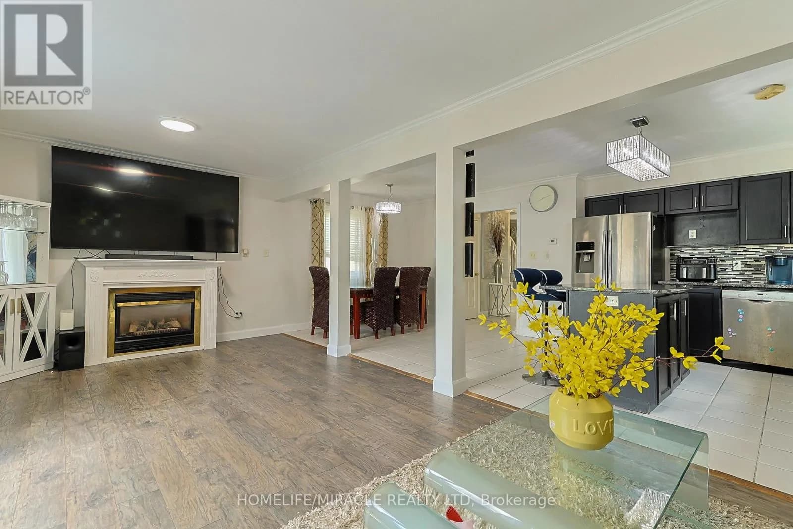 46 HEATHERWOOD PLACE — photo 5 of 40