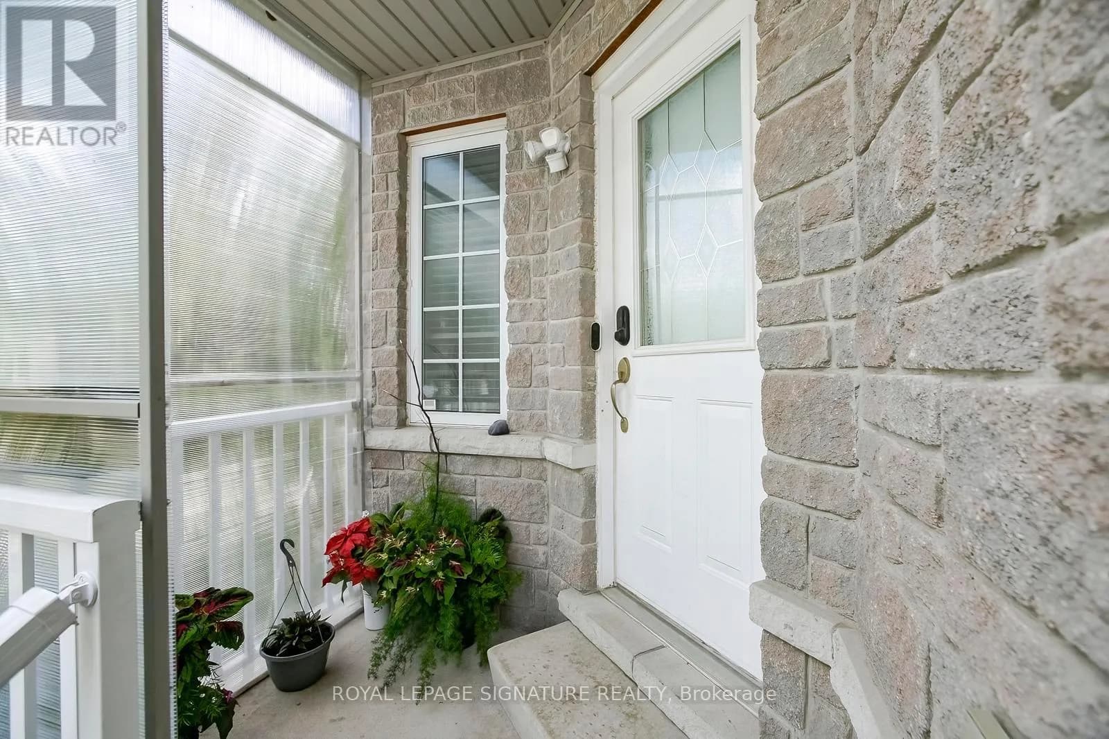 107 GLENCLIFFE COURT — photo 2 of 50