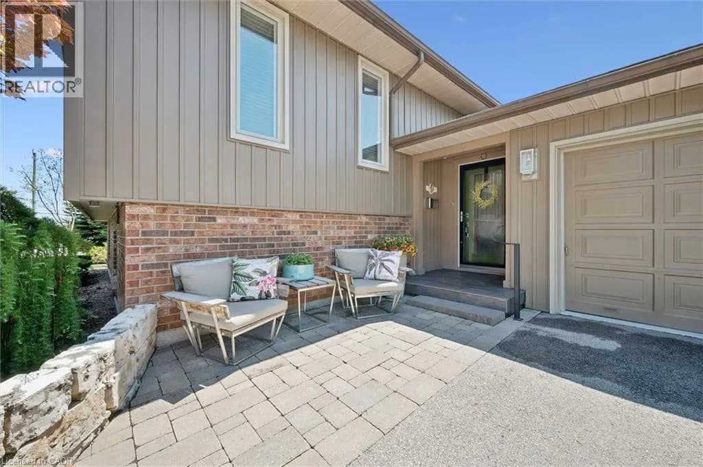 1 PINTAIL Drive — photo 4 of 44