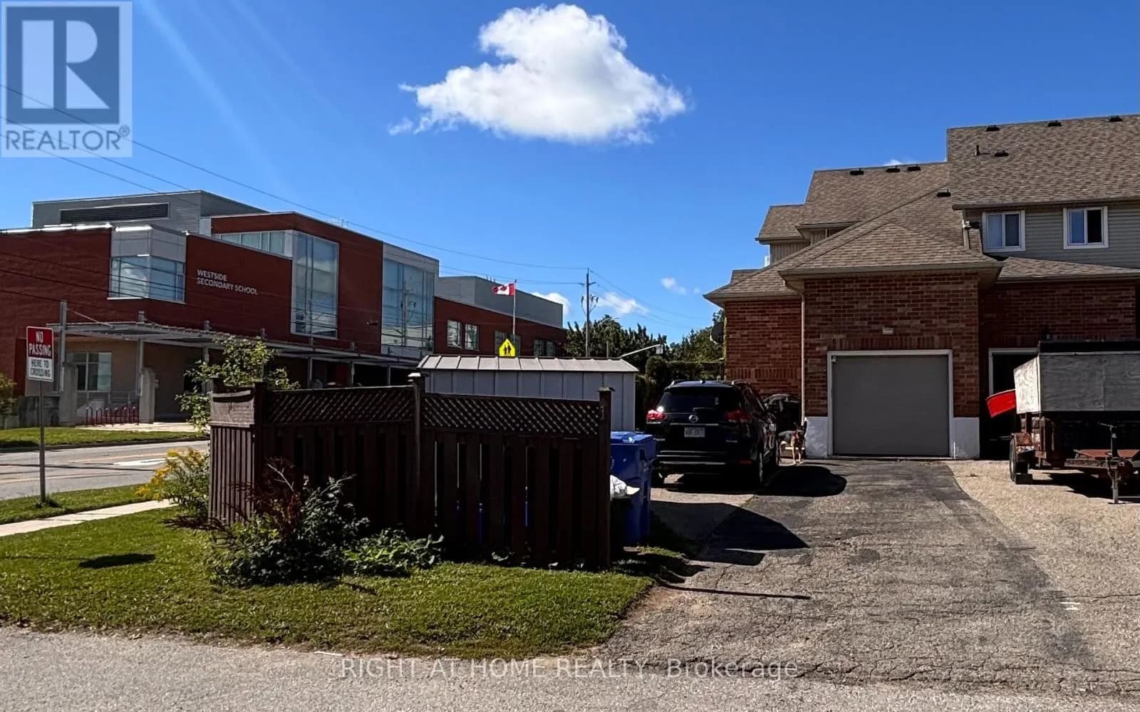 1 MONTGOMERY BOULEVARD — photo 4 of 27