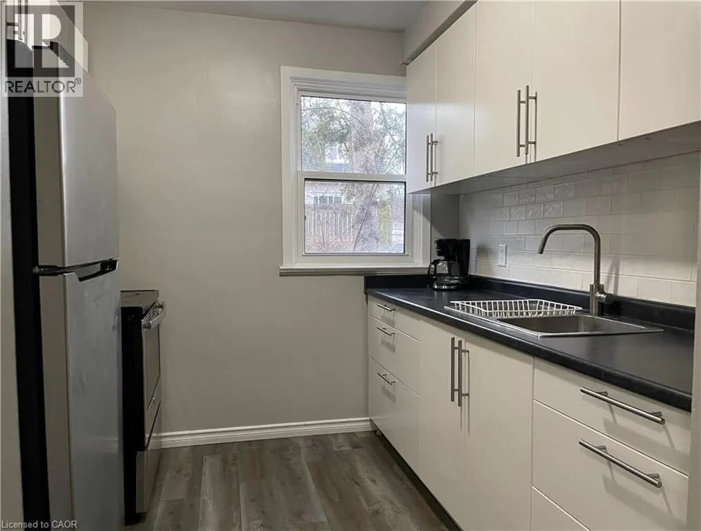 276 WESTCOURT Place — photo 4 of 18