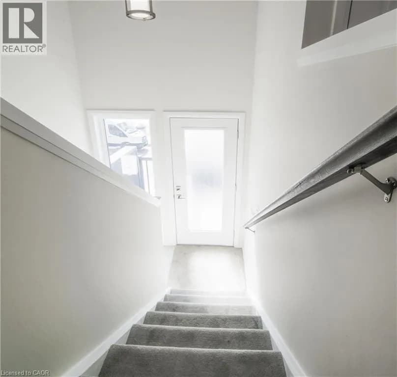 27 URBANE Boulevard — photo 5 of 32