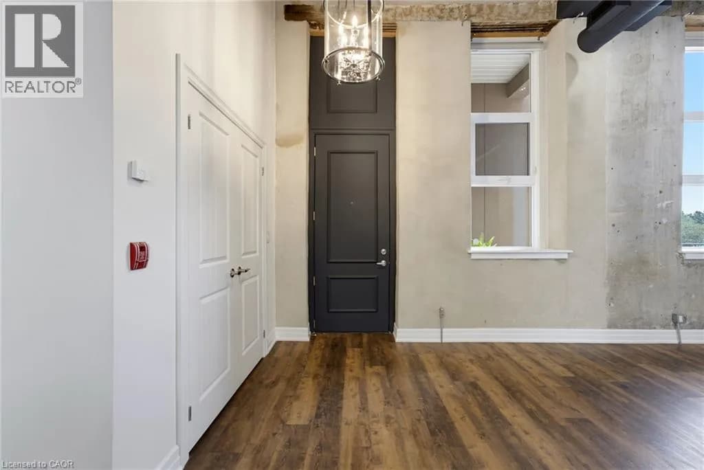 25 CONCESSION Street Unit# 111 — photo 4 of 34