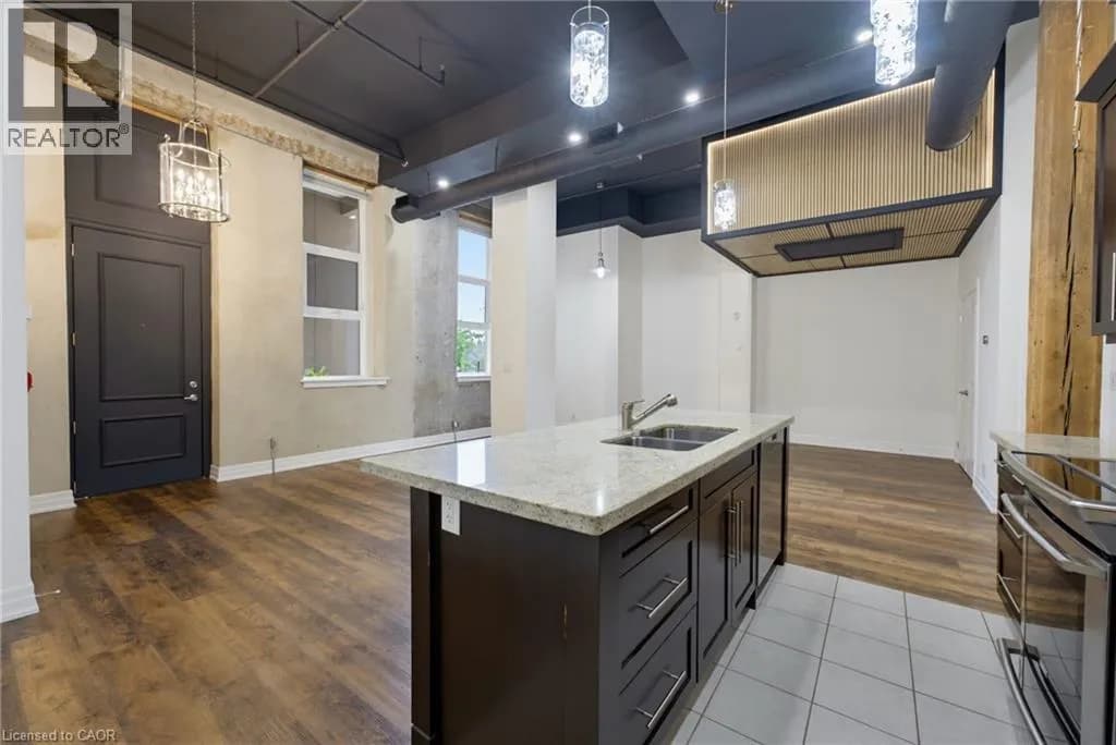 25 CONCESSION Street Unit# 111 — photo 5 of 34