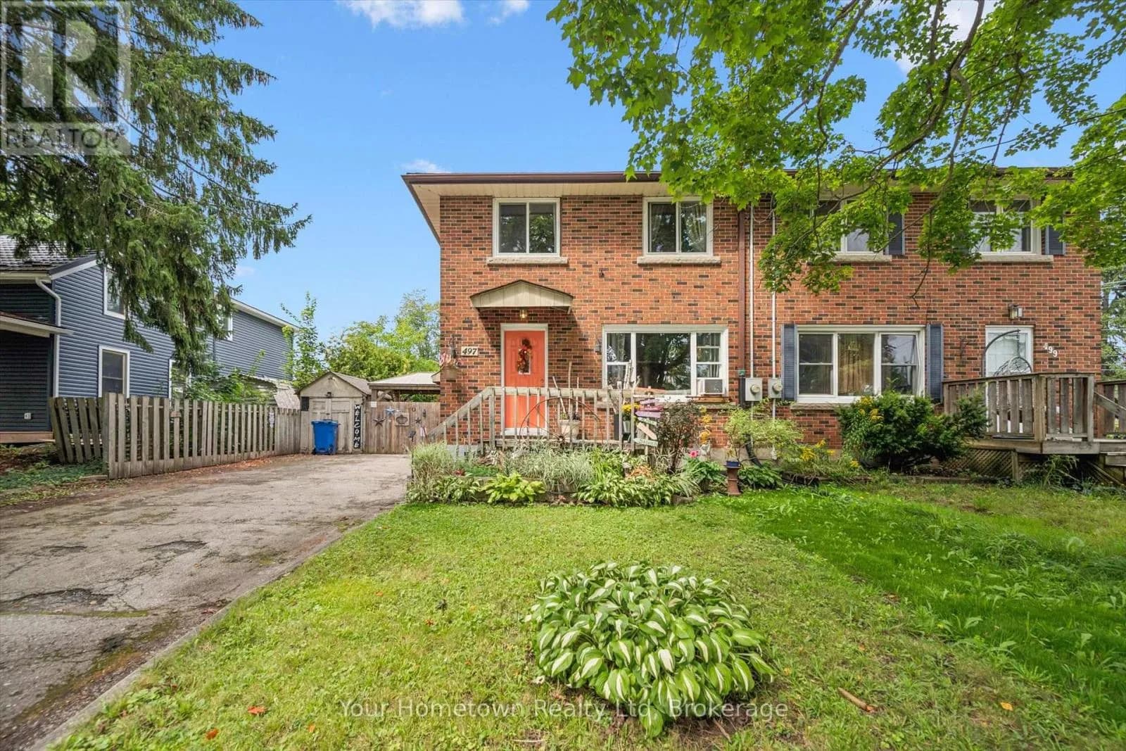 497 ST PATRICK STREET E — photo 1 of 36