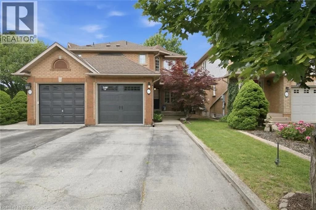 137 CHUDLEIGH Street — photo 3 of 47