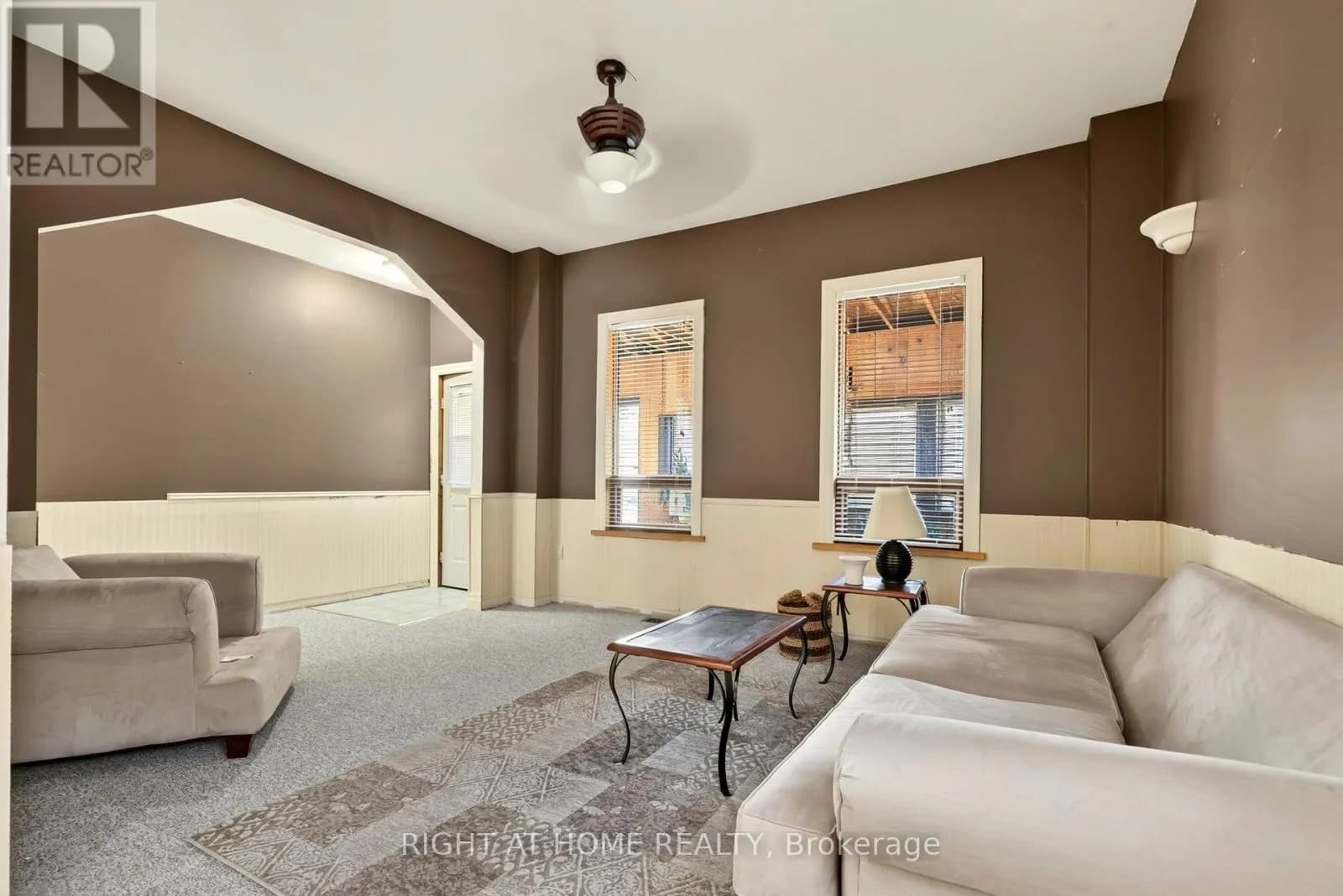 134 CATHARINE AVENUE — photo 5 of 41