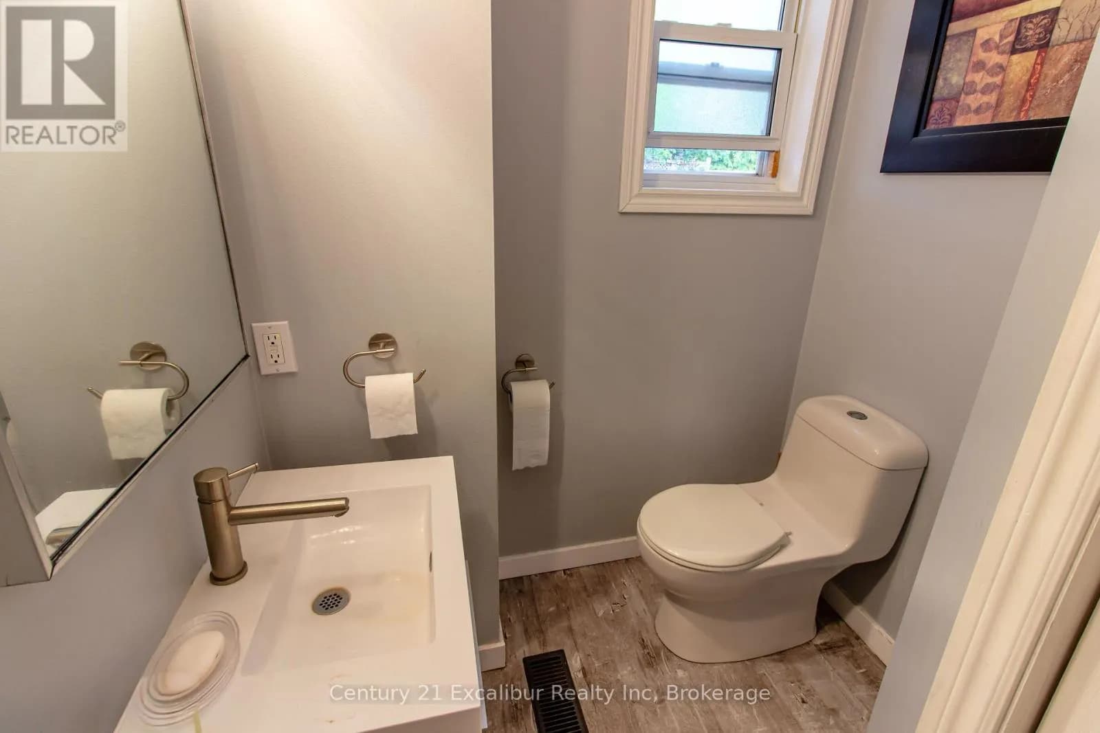 517 SHORTREED AVENUE — photo 5 of 15