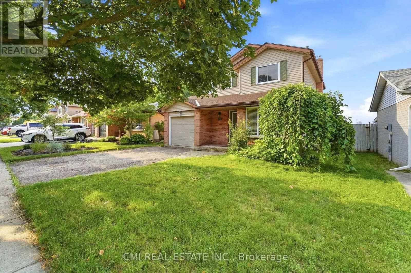 155 FOXHUNT ROAD — photo 3 of 45