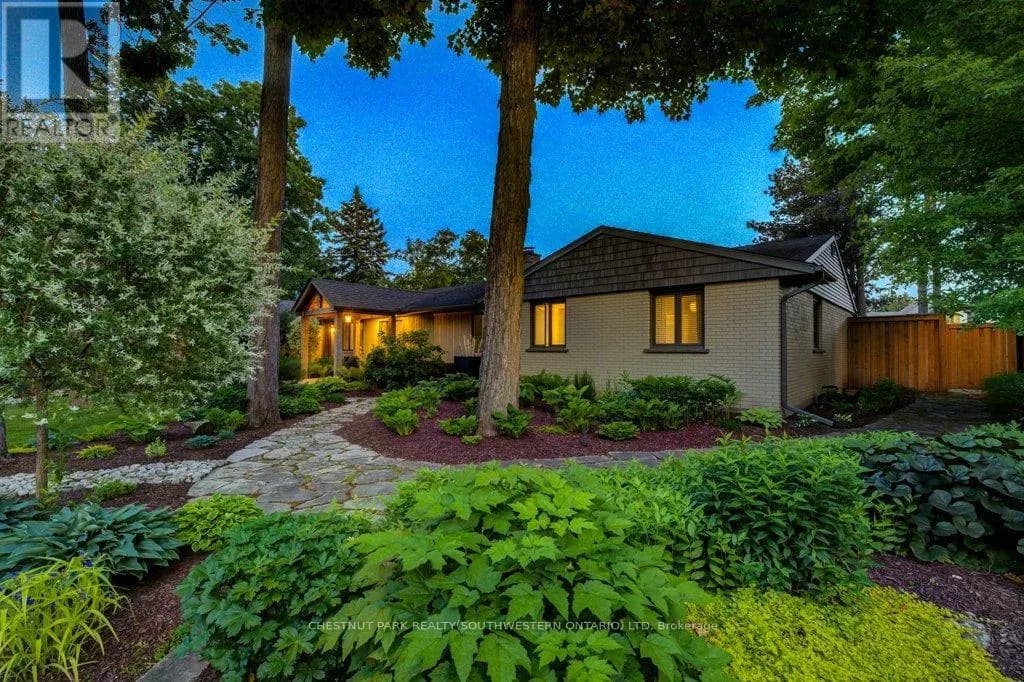 345 OLD STONE ROAD — photo 4 of 50