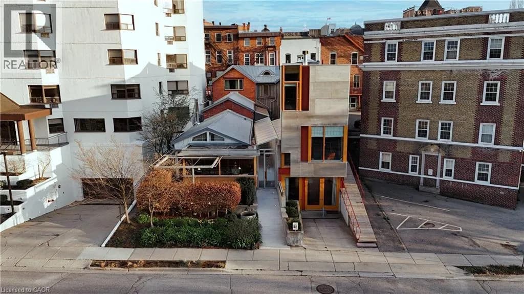 9 COBOURG Street — photo 3 of 50