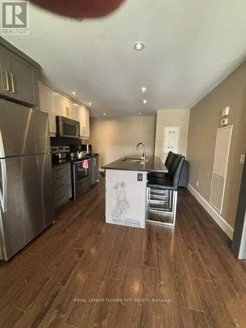 1002 - 330 PHILLIP STREET S — photo 5 of 10