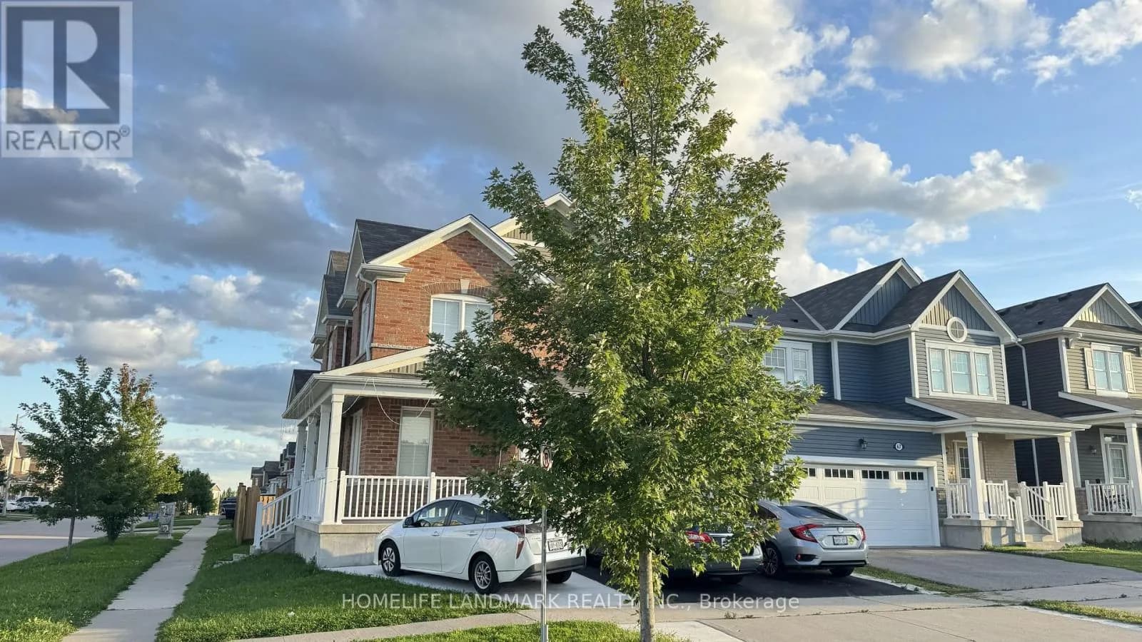 67 POINTER STREET — photo 2 of 47