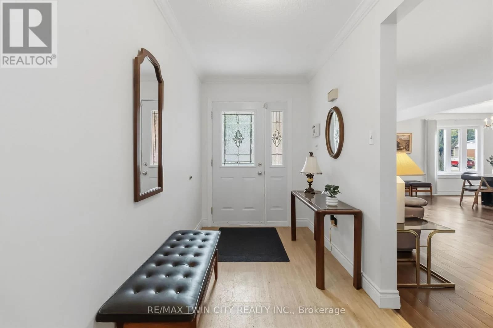 22 ALLENSGATE DRIVE — photo 4 of 39