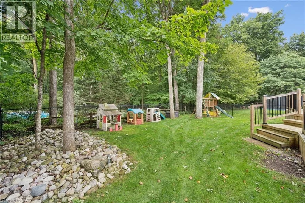 10 MERNER Place — photo 4 of 50