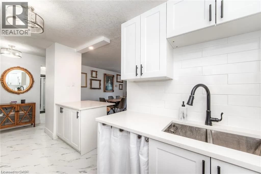 225 HARVARD Place Unit# 402 — photo 5 of 15