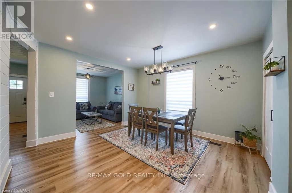 36 KERR STREET — photo 5 of 43
