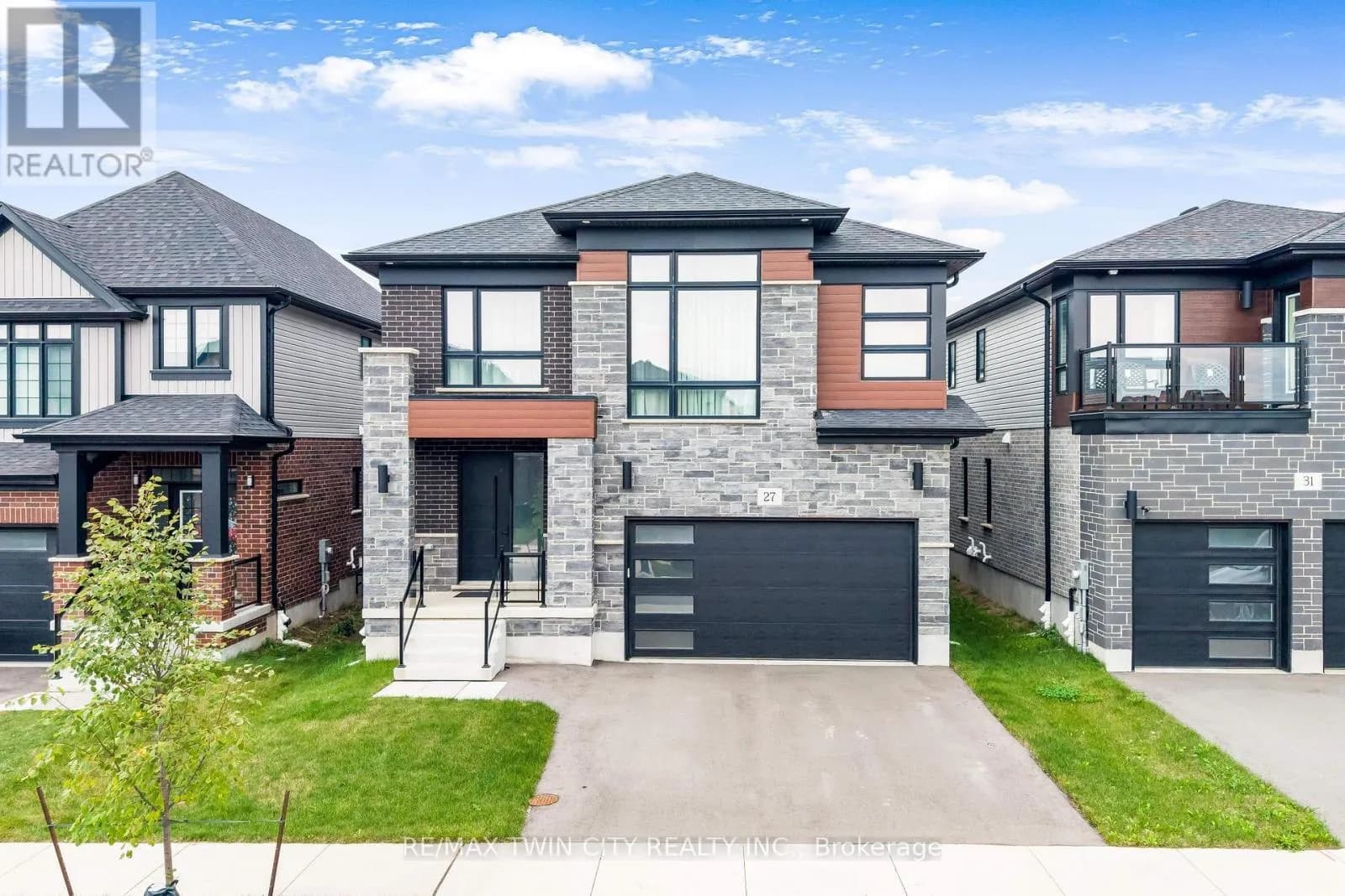 27 JACOB DETWEILLER DRIVE — photo 1 of 48