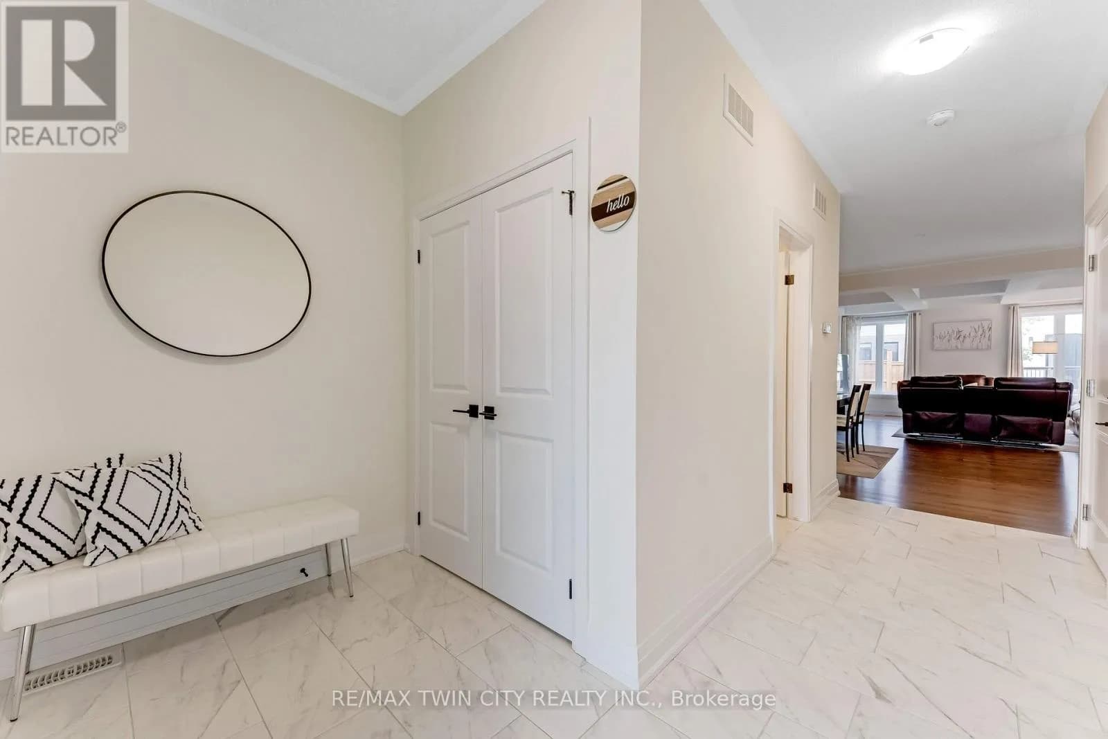 27 JACOB DETWEILLER DRIVE — photo 4 of 48