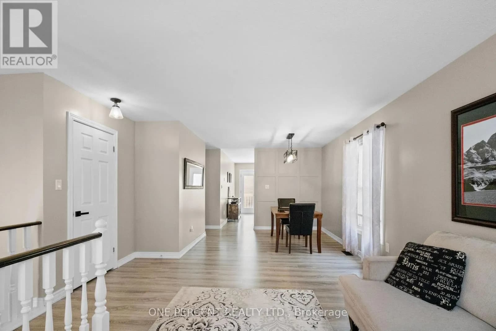 63 DONEGAL DRIVE — photo 4 of 25