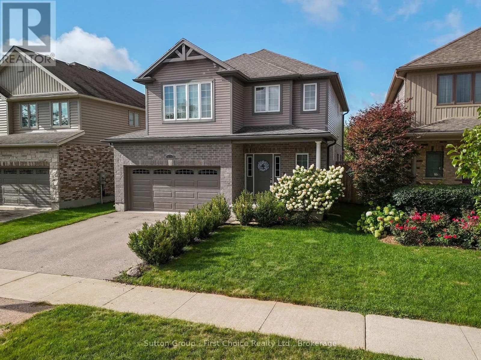 21 BROWN STREET — photo 1 of 45