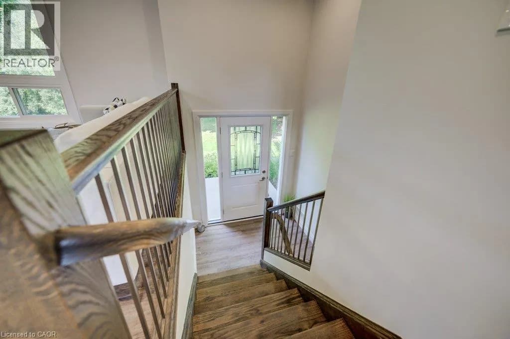 6542 ELLIS Road — photo 4 of 49