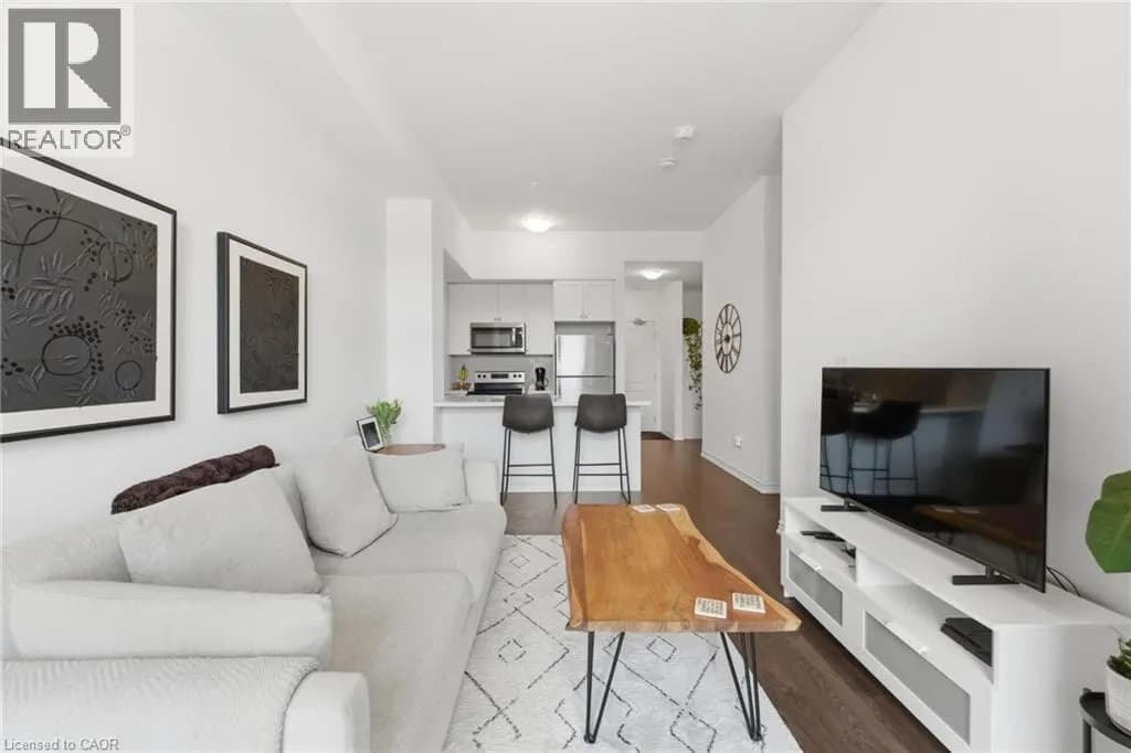 460 DUNDAS Street E Unit# 112 — photo 3 of 29