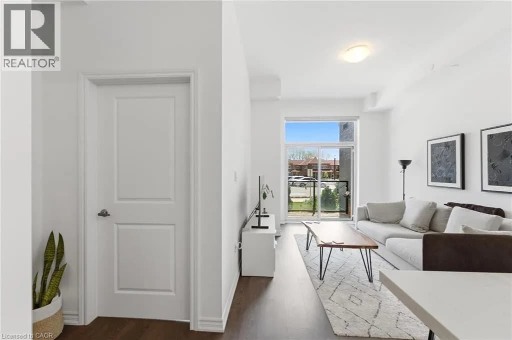 460 DUNDAS Street E Unit# 112 — photo 5 of 29