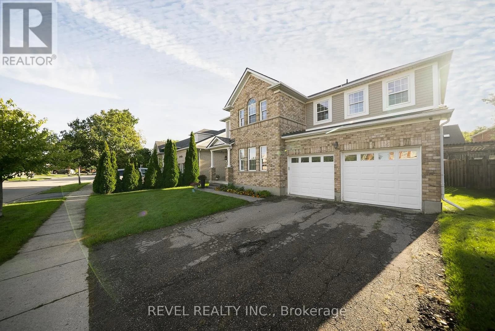 51 WEBB AVENUE — photo 4 of 45