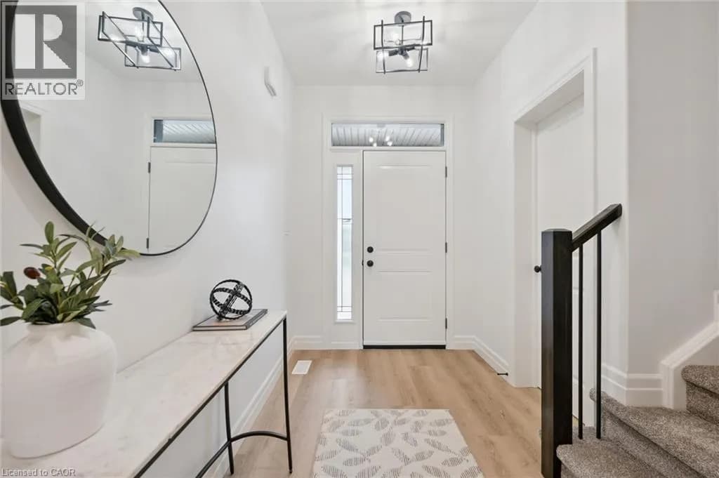 44 WEYMOUTH Street — photo 4 of 42