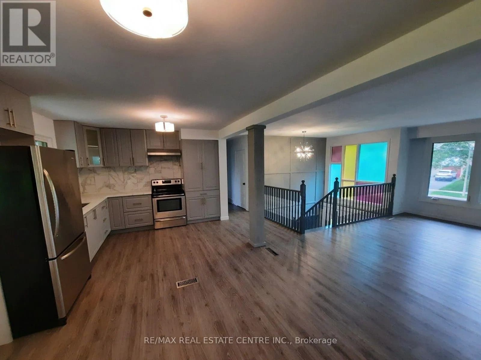 391 TAMARACK DRIVE — photo 4 of 18