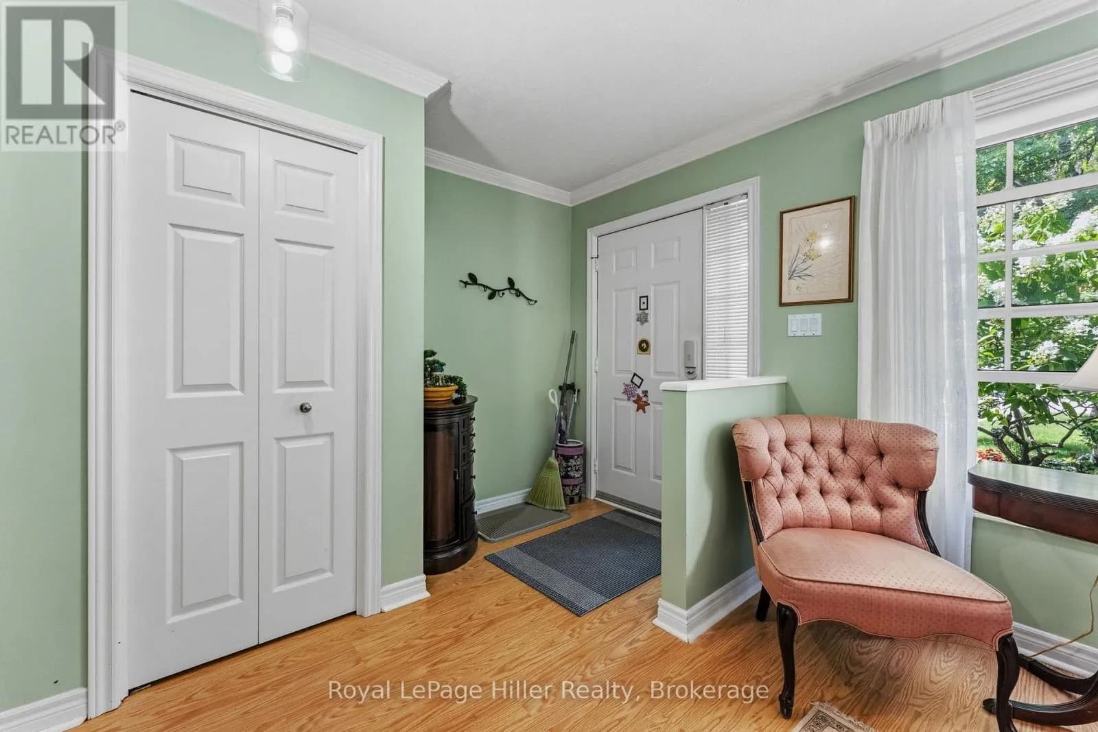 61 MATILDA STREET — photo 5 of 39