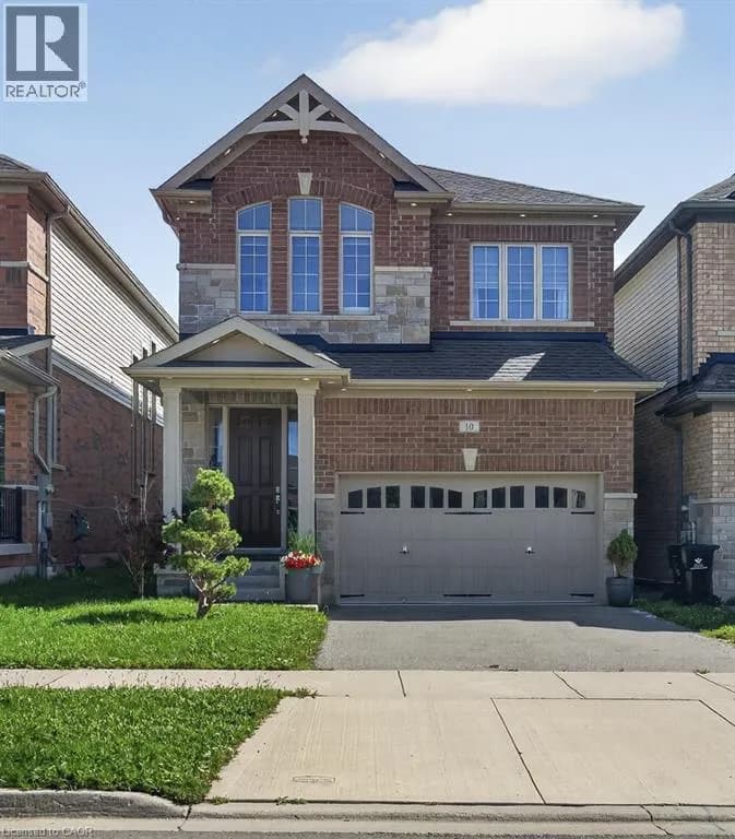 10 REISTWOOD Drive — photo 1 of 50