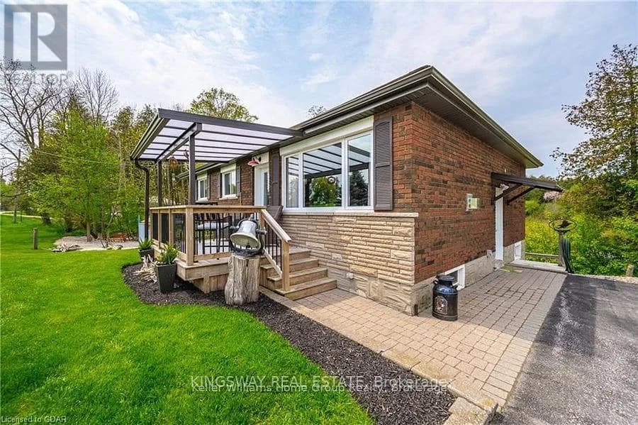8096 WELLINGTON ROAD 18 ROAD N — photo 3 of 42