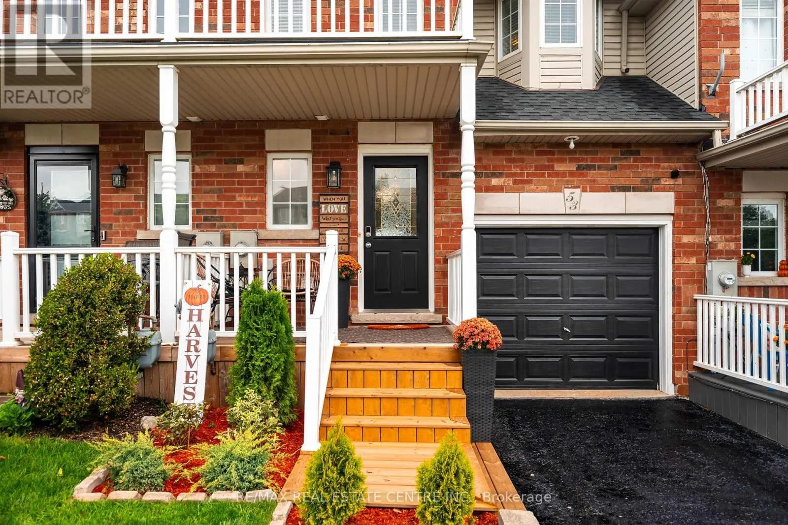 53 BENJAMIN CRESCENT — photo 4 of 47
