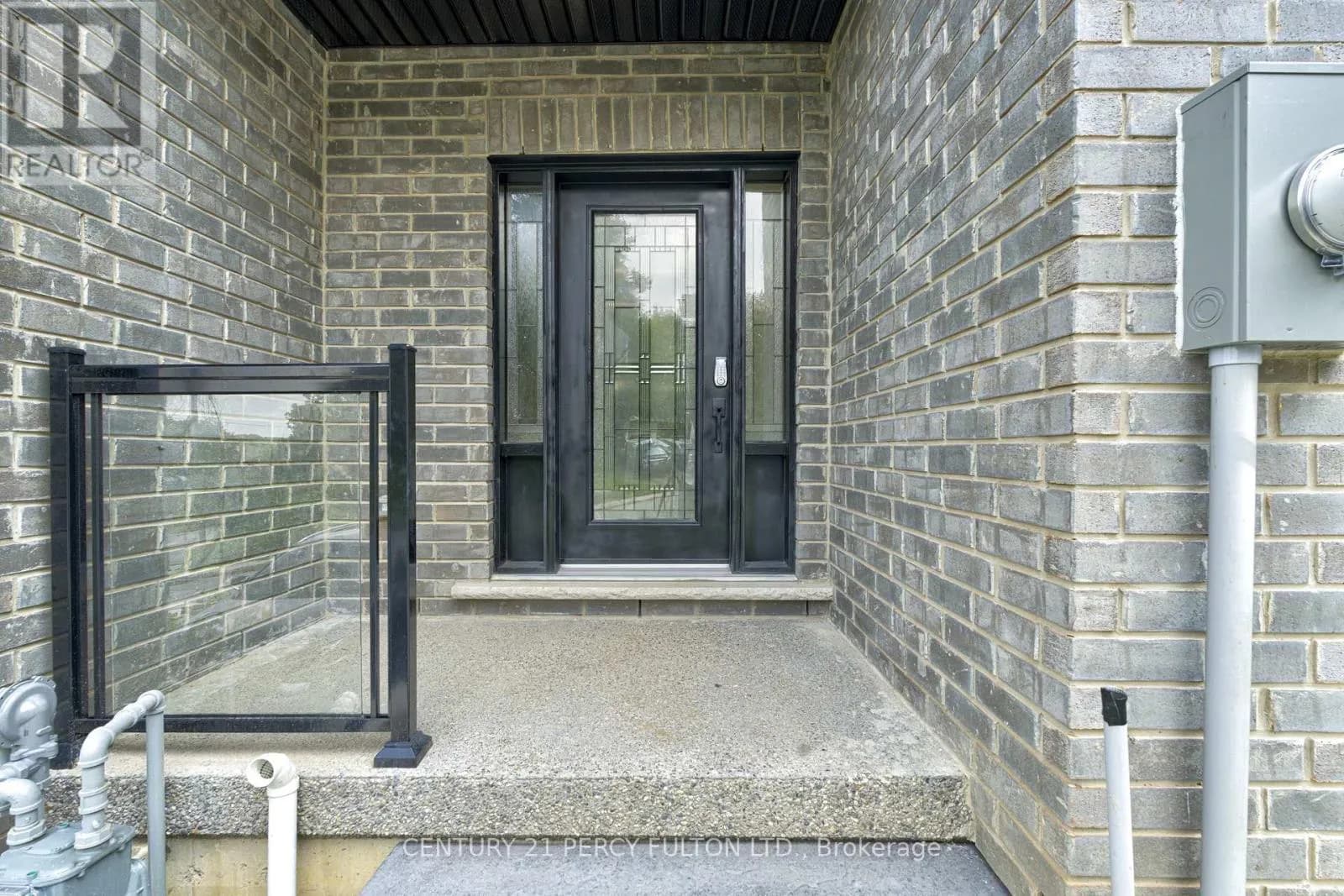 15 BECHTEL STREET — photo 4 of 49