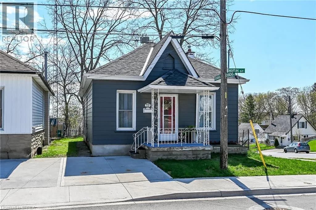 27 HIGH Street — photo 1 of 50