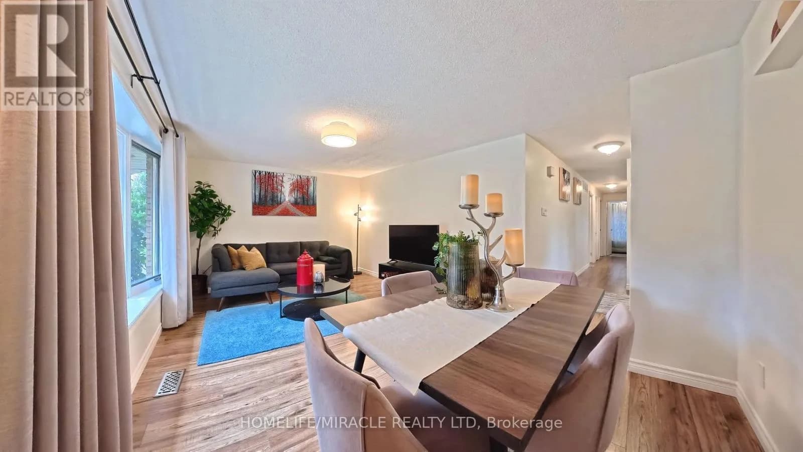 380 GRANGEWOOD DRIVE — photo 3 of 47