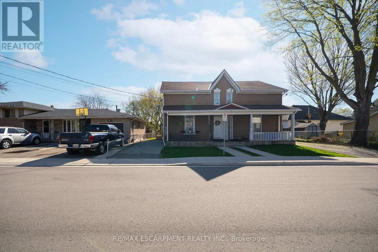171 DRUMMOND STREET — photo 1 of 34